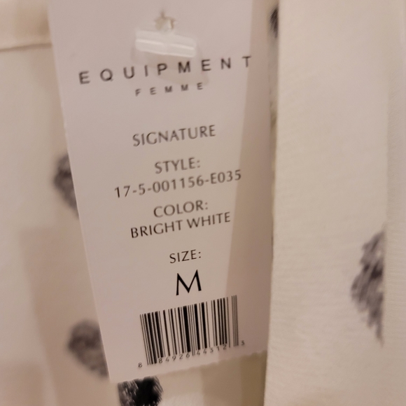 Equipment Essential Heart Print Silk Shirt - Picture 4 of 7